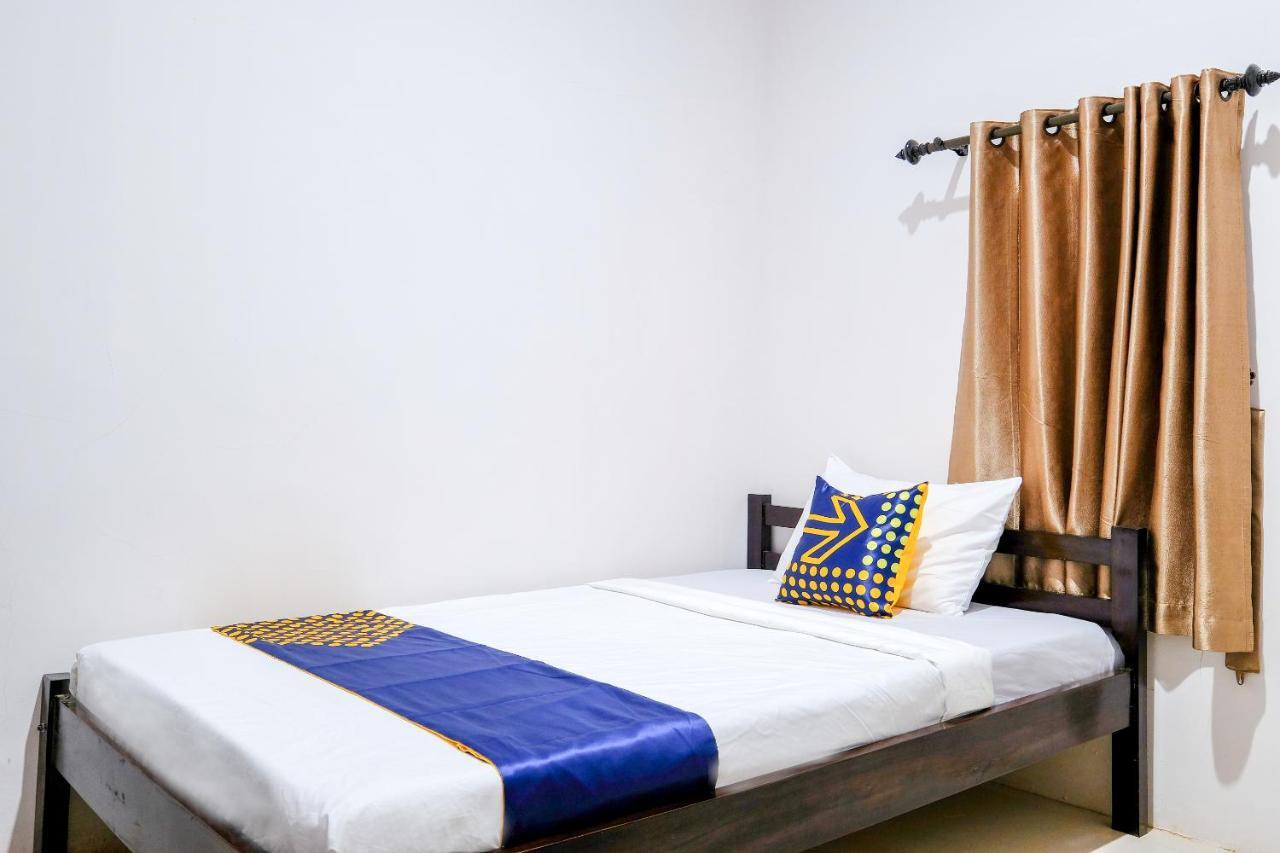Spot On 1784 Tnc Residence Syariah Матарам Экстерьер фото